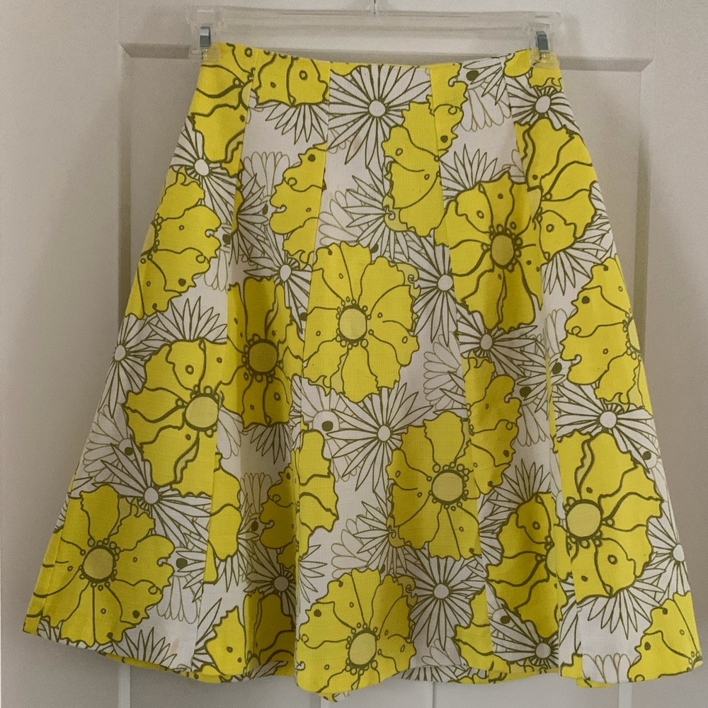Vibrant Topshop A-line skirt